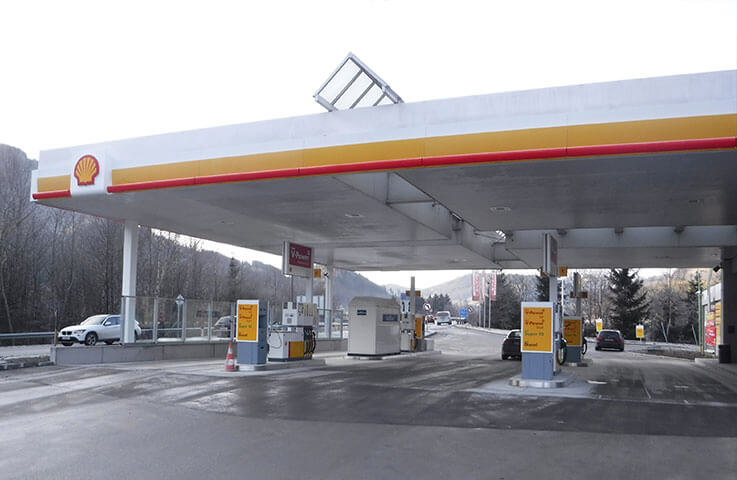 Modernisierung der Shell-Tankstelle in Rottenmann, Österreich.